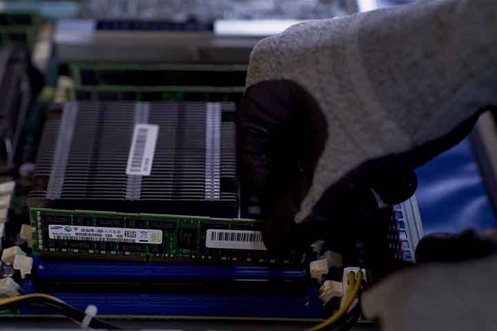 Hand assembling a server