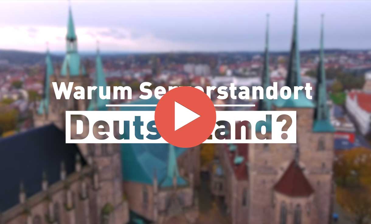 Blick auf den Erfurter Dom - Link zum Video „Warum der Serverstandort Deutschland“